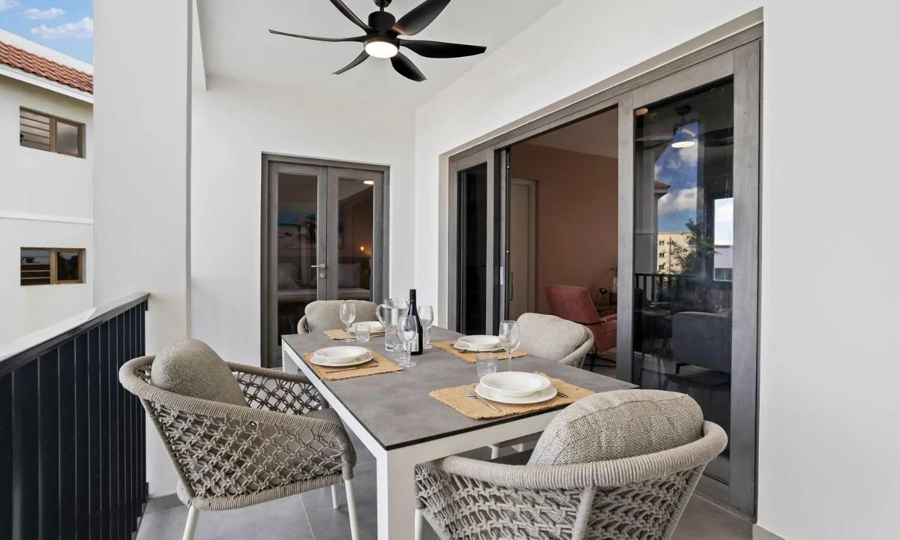 Bonaire Beach Apartment 12 With Communal Pool And Diving Facilities Kralendijk