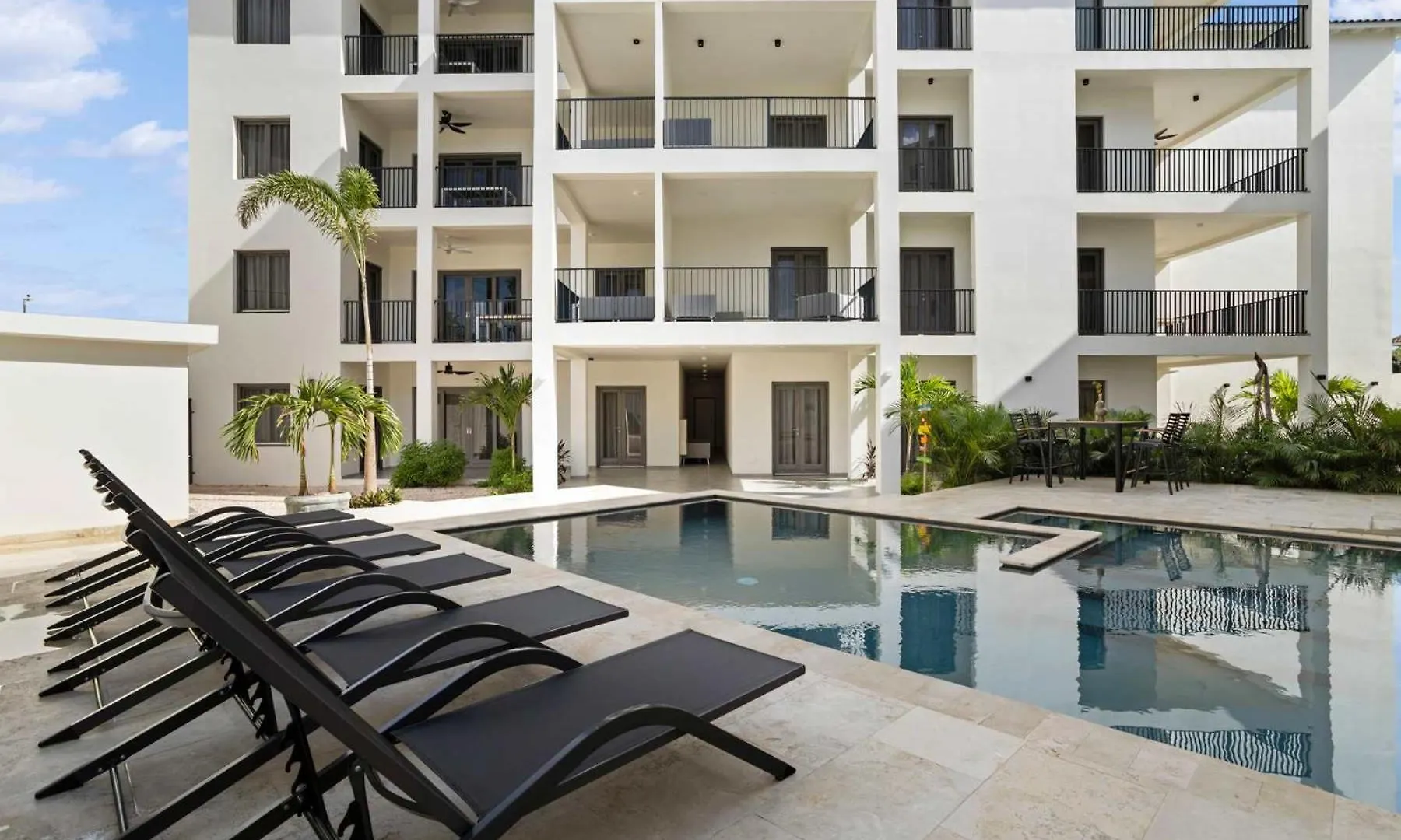 Bonaire Beach Apartment 12 With Communal Pool And Diving Facilities Kralendijk